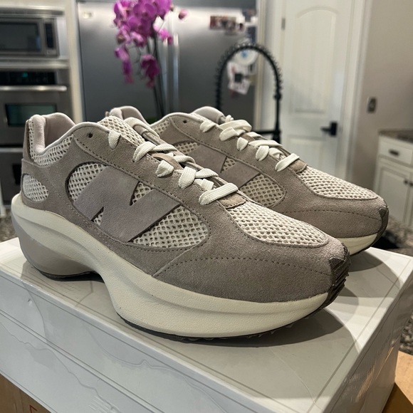 NWT! New Balance WRPD Runner Greys - Picture 4 of 8